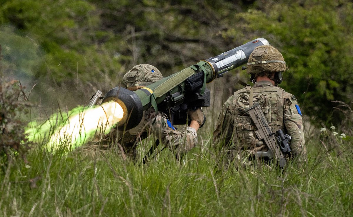 British Army Sets 4-Kilometer Range Record with Javelin LWCLU Live Fire ...