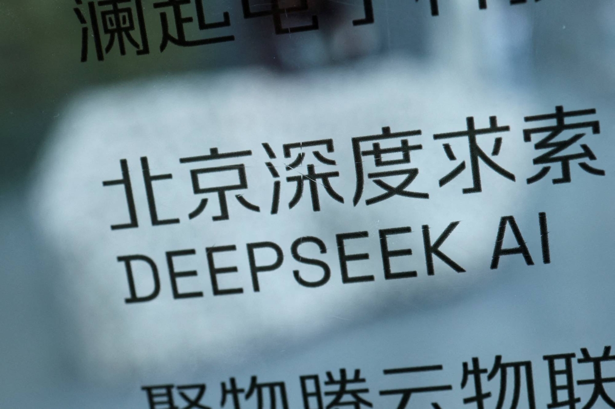 DeepSeek Launches LinkedIn Hiring Drive as China Courts Global AI ...
