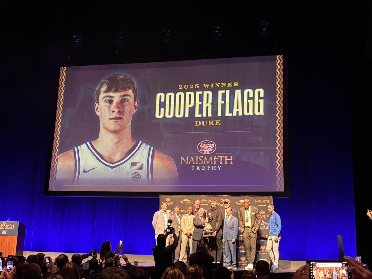 Duke's Cooper Flagg Wins 2025 Naismith Men's College Player of the Year ...
