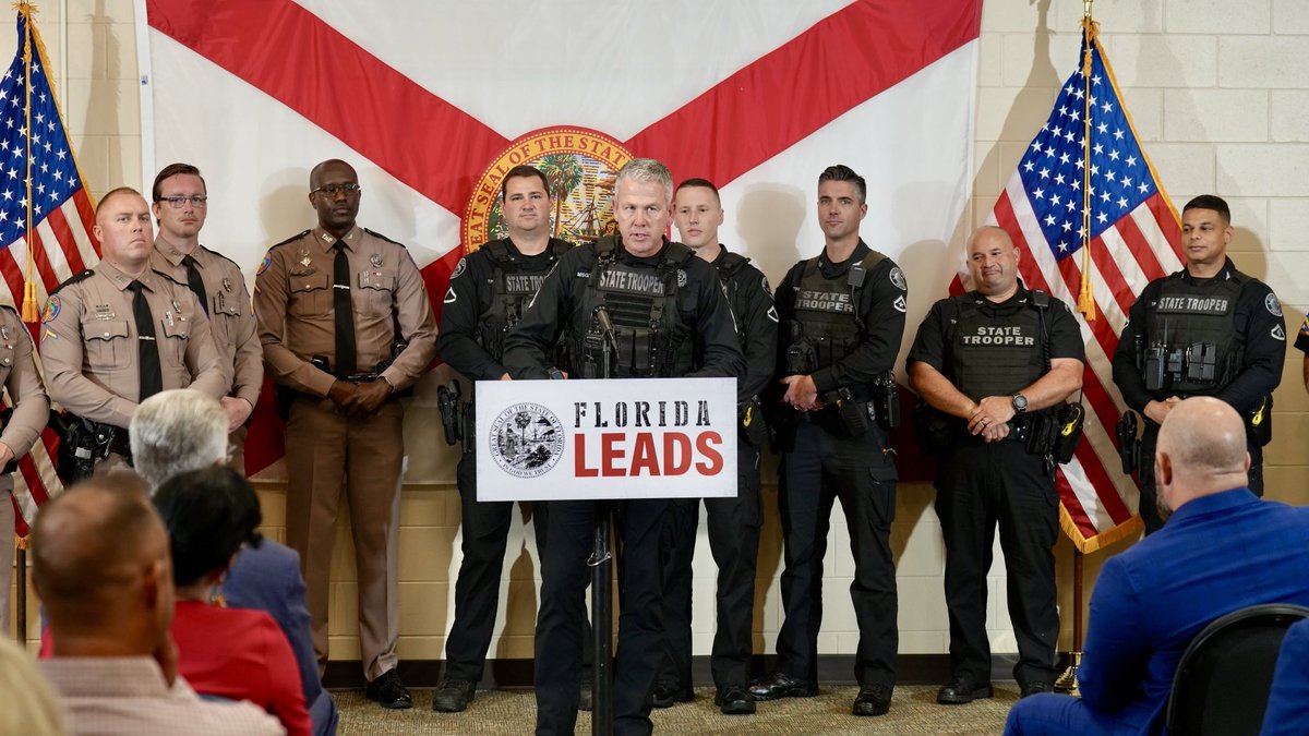 Florida Swears In Over 100 FHP Troopers as Special Deputy U.S. Marshals ...