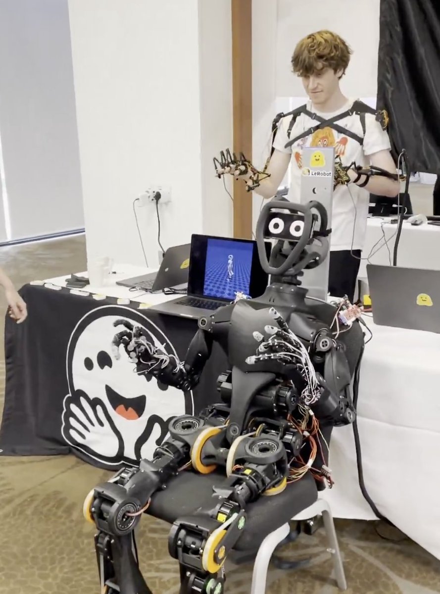 Hugging Face Launches HopeJR and Reachy Mini Humanoid Robots, Shipping ...