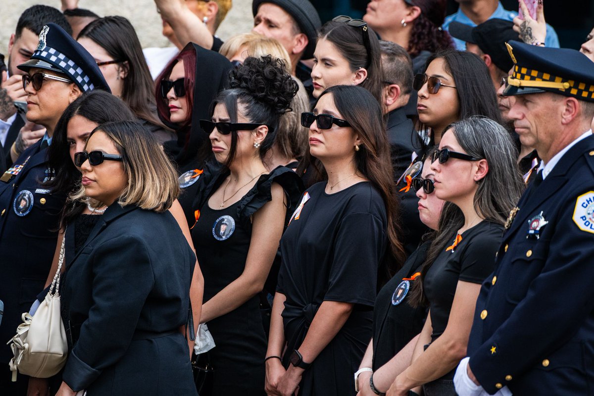 Hundreds Attend Funeral for Chicago Police Officer Krystal Rivera ...
