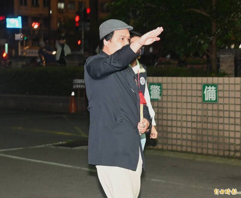 KMT Chairman Chu Li-lun Leads Protest at Taipei Prosecutors Office Amid ...