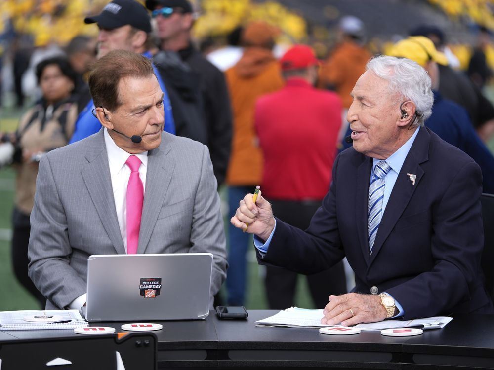 Lee Corso to Retire from ESPN's 'College GameDay' After 38 Seasons ...