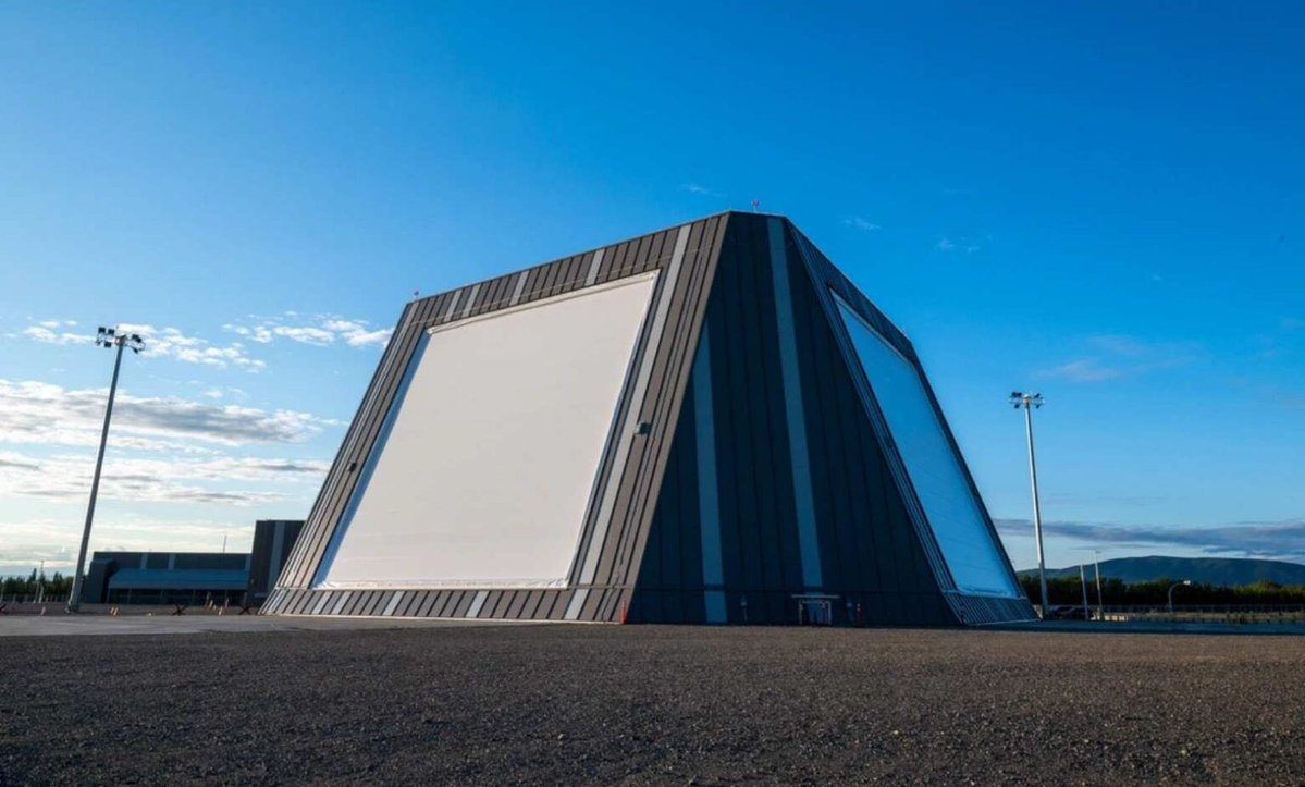 Pentagon Tests Alaska Radar Tracking Missiles Over 2,000 km for $175 ...