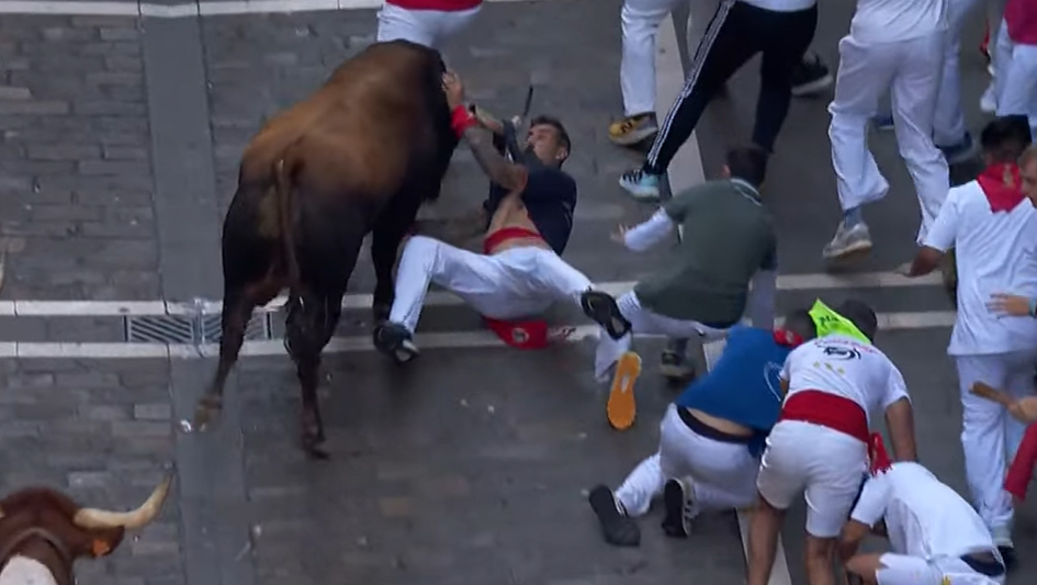 Pro-Palestinian Cry Marks San Fermín Start as Early Bull Runs Injure ...