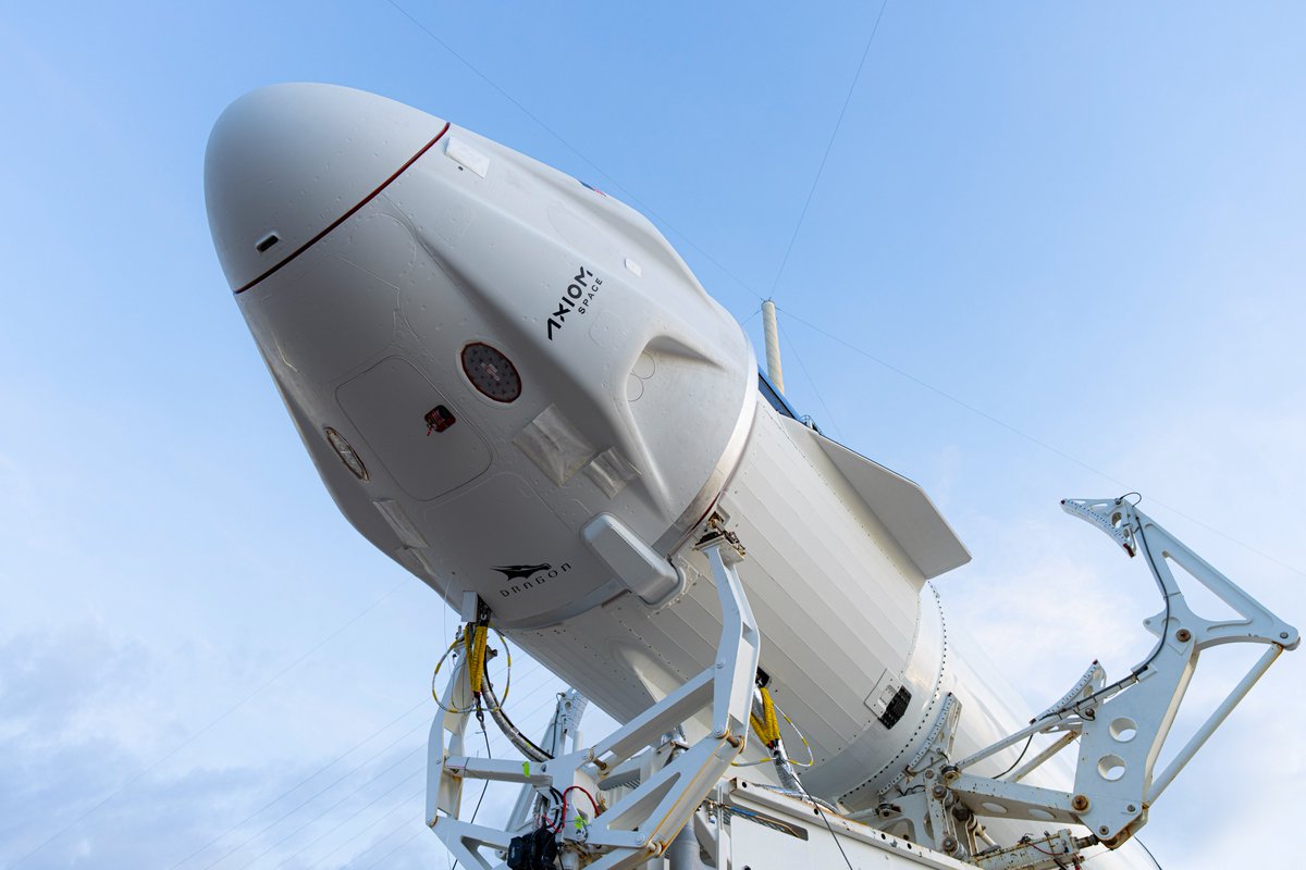 SpaceX Rolls Out Axiom-4, Tests Booster 16 for Starship Flight 10 ...