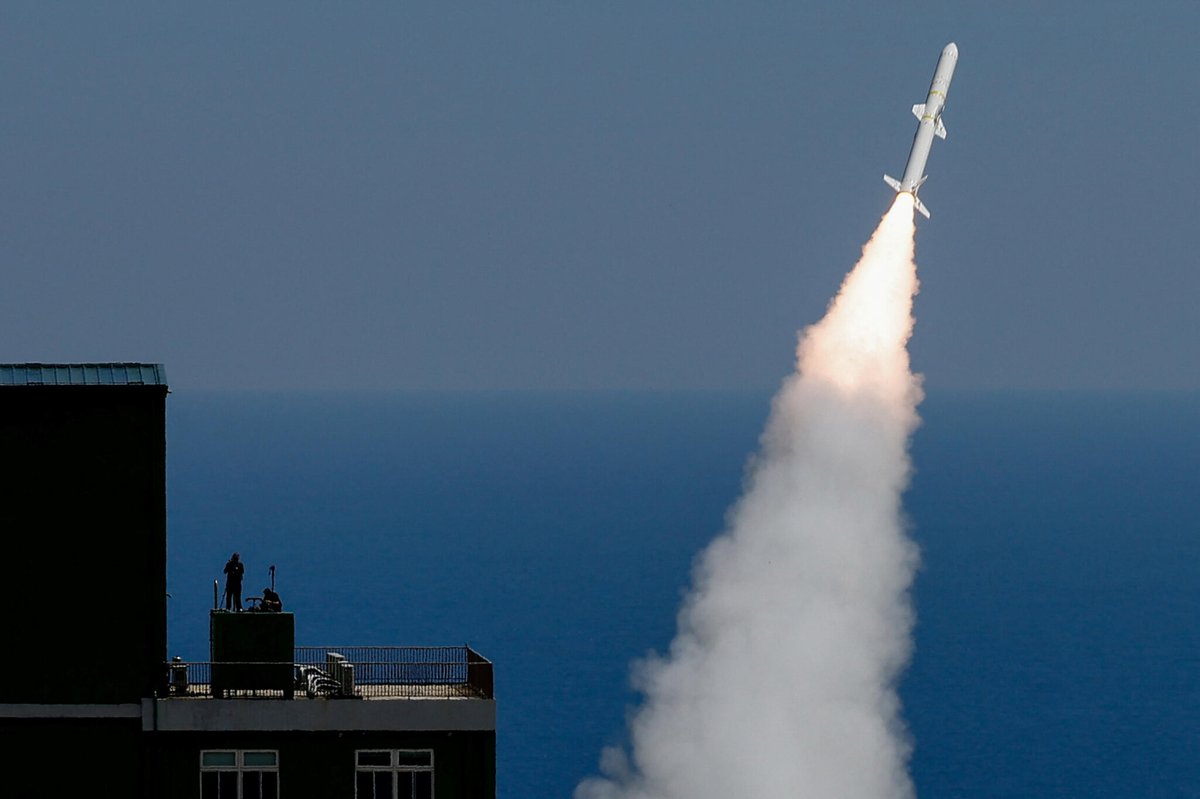 UK and Germany to Develop 2,000-Kilometer Deep Precision Strike Missile ...